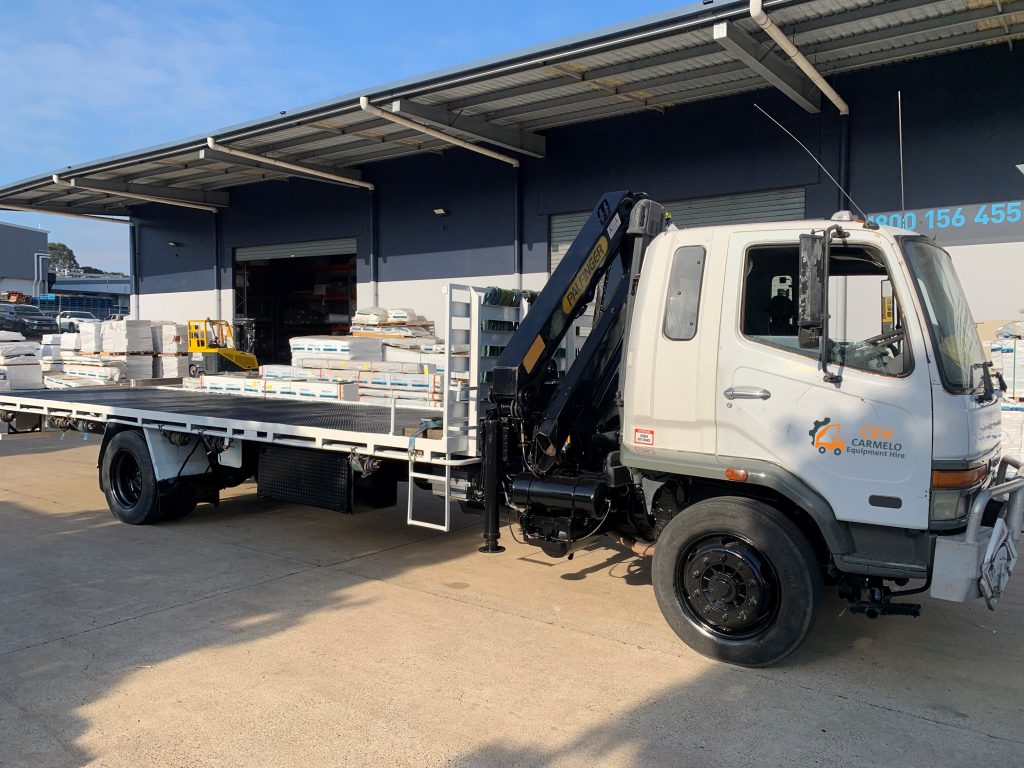 CEH Crane Truck